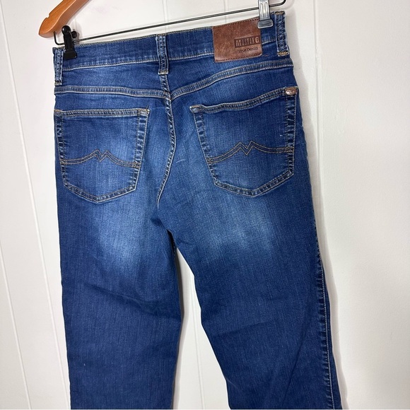 Mustang Denim Tramper Straight Jeans - Picture 8 of 10